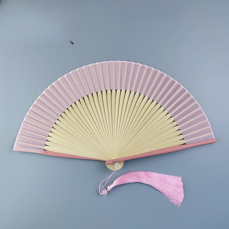 1 шт. Однотонный шелковый складной веер в китайском стиле с серой краской по краю, бамбуковый веер и ветровые летние повседневные простые складные веера