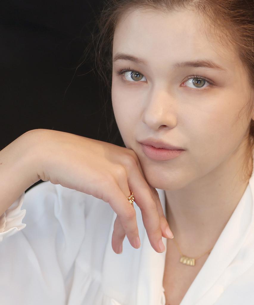 Trencadism Danielle Necklace 18K Gold Necklace Danielle_Necklace_Dnn19Lc