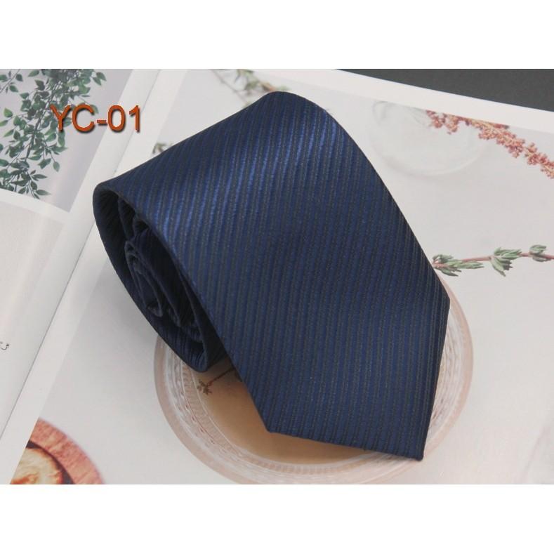 Мужской атласный полиэстеровый галстук для стиля business casual и вечерних нарядов