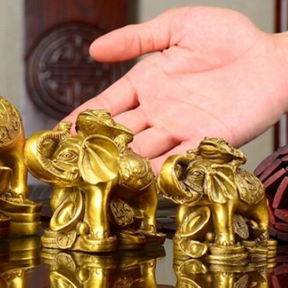 Ornaments Elephant Figurine Centerpiece Table Decorations for Living Room Animal Figurines Lucky Miniature Golden Office