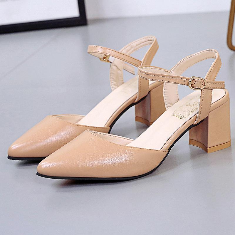 2024 Ранняя весна Новые туфли Baotou Single Shoes Женские босоножки на среднем каблуке с одной пуговицей и высоким толстым каблуком с острым носком и юбкой