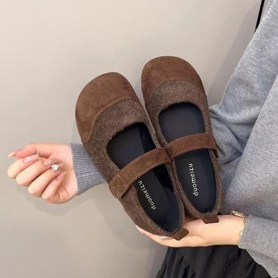 Ретро туфли-лодочки с круглым носком, комбинированные, с неглубоким вырезом, женские, осенние новинки, универсальные балетки Мэри Джейн для ношения с юбкой