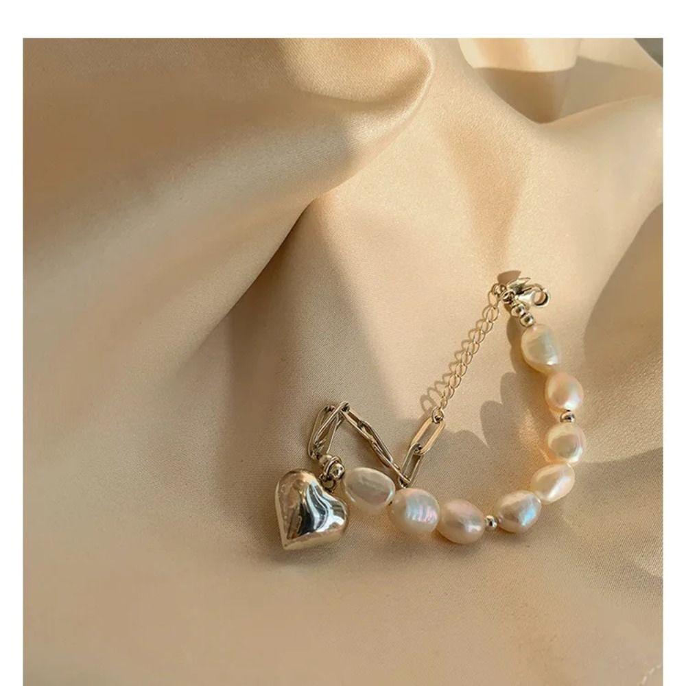 Fashion Jewelry Women Bracelet Adjustable Heart Shaped Bracelet Sweet Pearls Bracelet  Girls