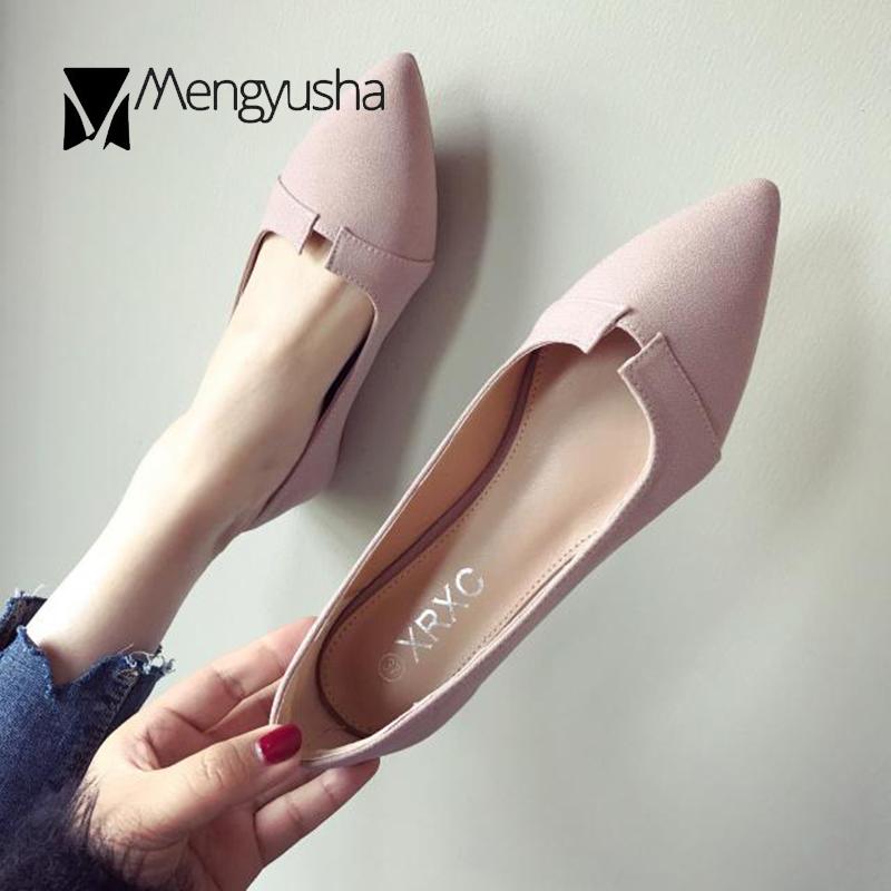 Модные черные рабочие туфли больших размеров женские удобные туфли из флока на плоской подошве элегантные туфли с острым носком на мягкой подошве корейские туфли