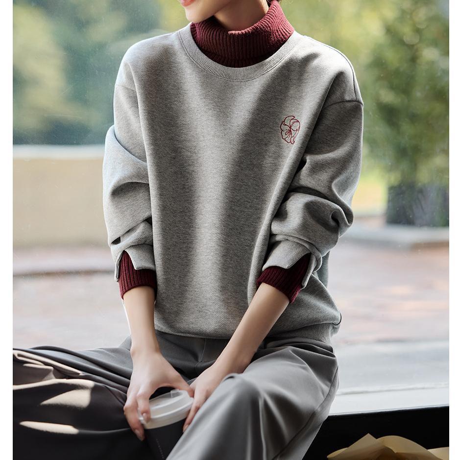 Контрастная вышитая водолазка-толстовка Весна Новый стиль Контрастная вышитая толстовка