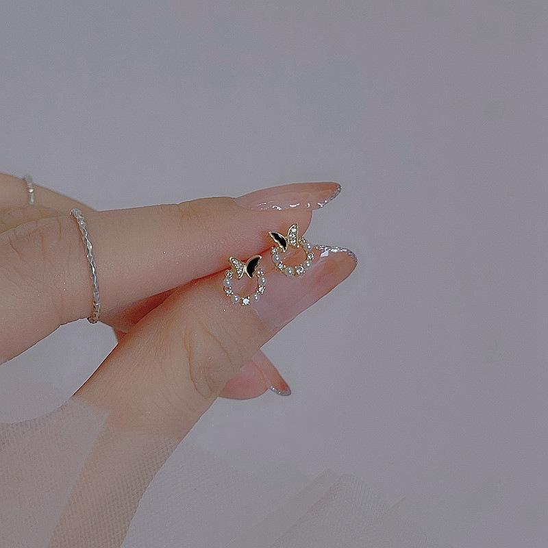 Серьги-гвоздики с бриллиантами в виде бабочек, женские летние серьги Niche Design Sense Zircon Circle, серьги с бриллиантами Flash