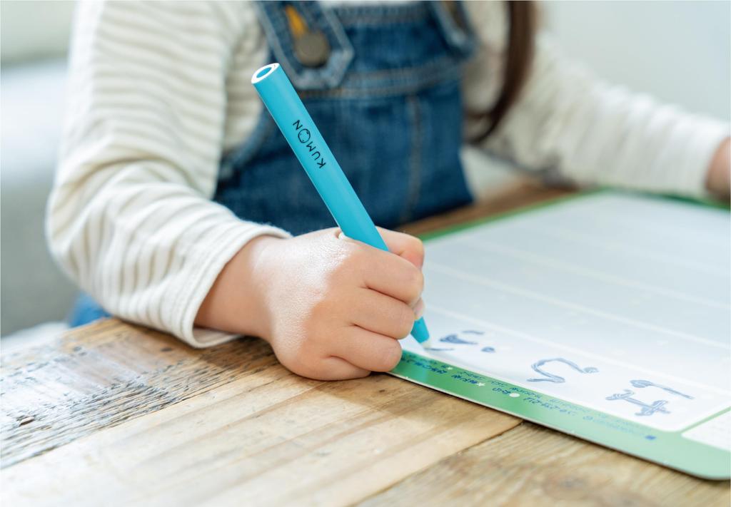 Издательство Kumon Доска с буквами и цифрами Плюс Развивающая игрушка Хирагана Английский Возраст 3 года и старше KUMON (КУМОН ИЗДАТЕЛЬСТВО) DB-32