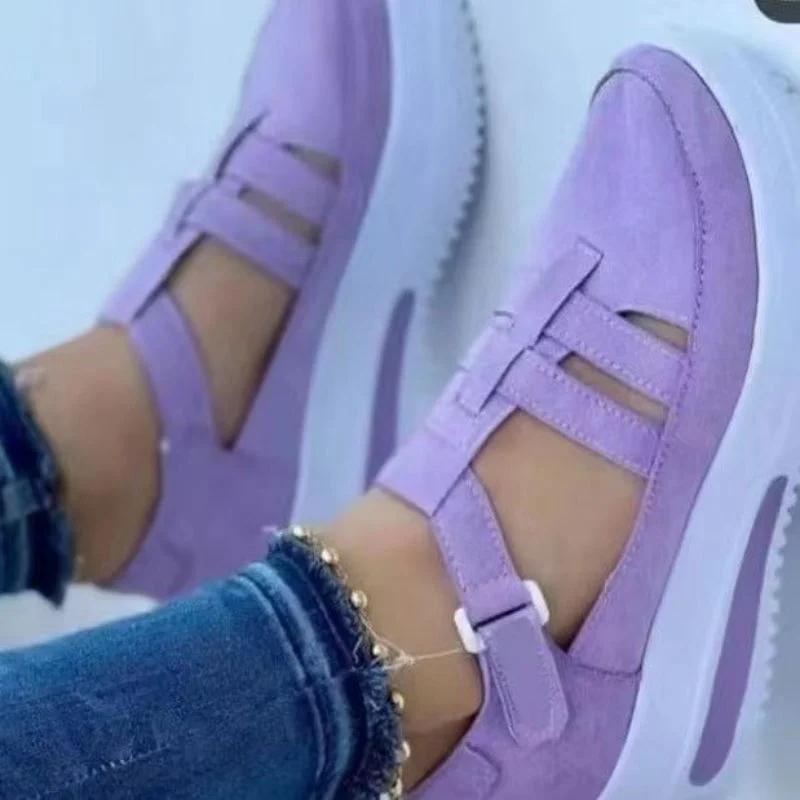 Лето 2024 года, новые дышащие сетчатые повседневные спортивные туфли на танкетке, размер плюс 43, нескользящие женские кроссовки из вулканизированной ткани на платформе