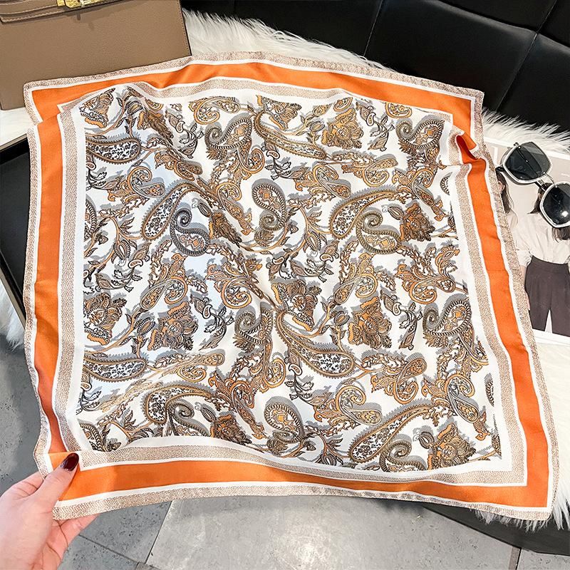 71Cm silk scarf women's high-end sense European and American hot-selling printed fashion scarf retro paisley cashew flower satin square scarf