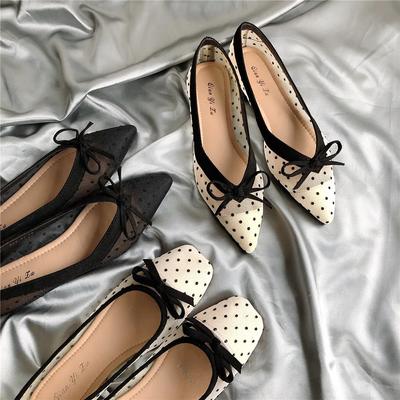 Женские туфли на плоской подошве с острым носком, кружевные черные женские туфли на плоской подошве, удобные сетчатые туфли с волнистым краем, повседневная удобная женская обувь