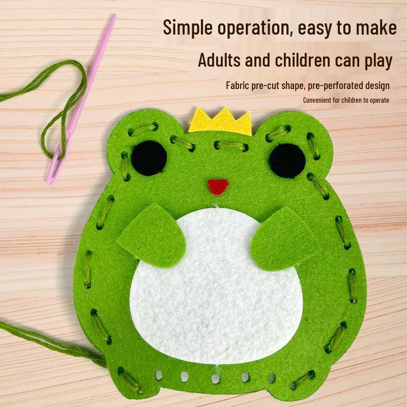 Cross-Border Children's DIY Animal Doll Ornament Kit: Non-woven Fabric Craft Pack for Creative Sewing Fun