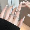 Простое Комбинированное Кольцо-Кольцо с Открытым Кольцом Холодный Ветер Французская Неправильная Текстура Нишевый Дизайн Кольцо на Указательный Палец