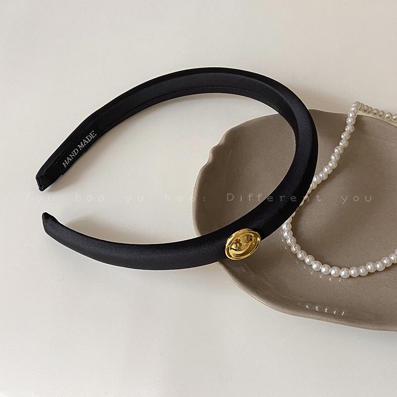 Женская черная повязка на голову Gold Label с черепом 2025 - Роскошный аксессуар для волос для умывания и многого другого