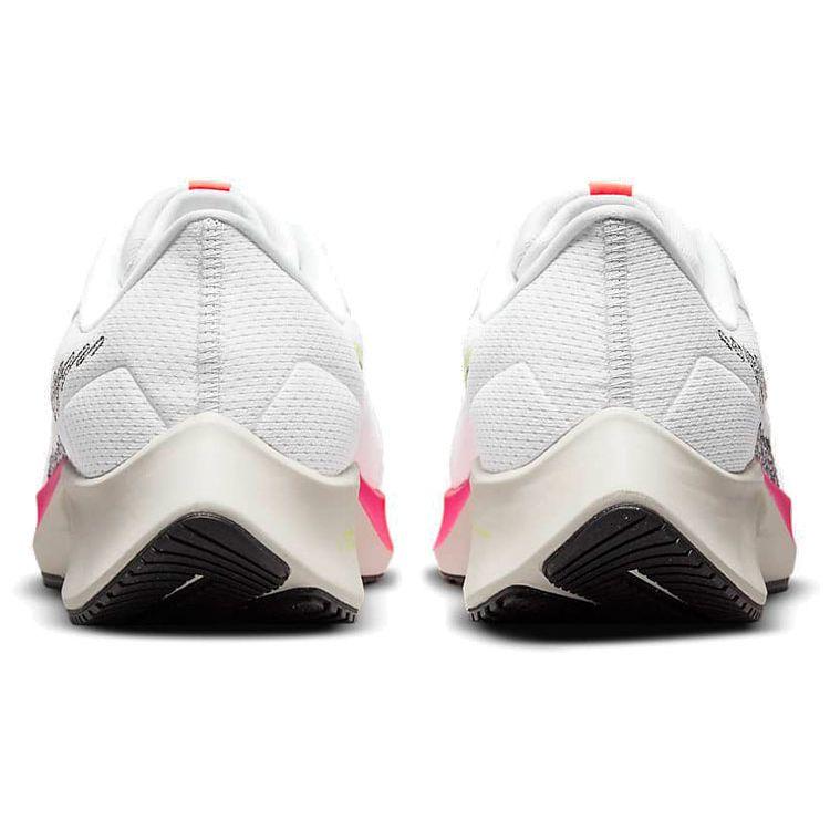 Nike Мужские кроссовки Air Zoom Pegasus 38 Rawdacious белые футбольно-серые розовые-Blast DJ5397-100