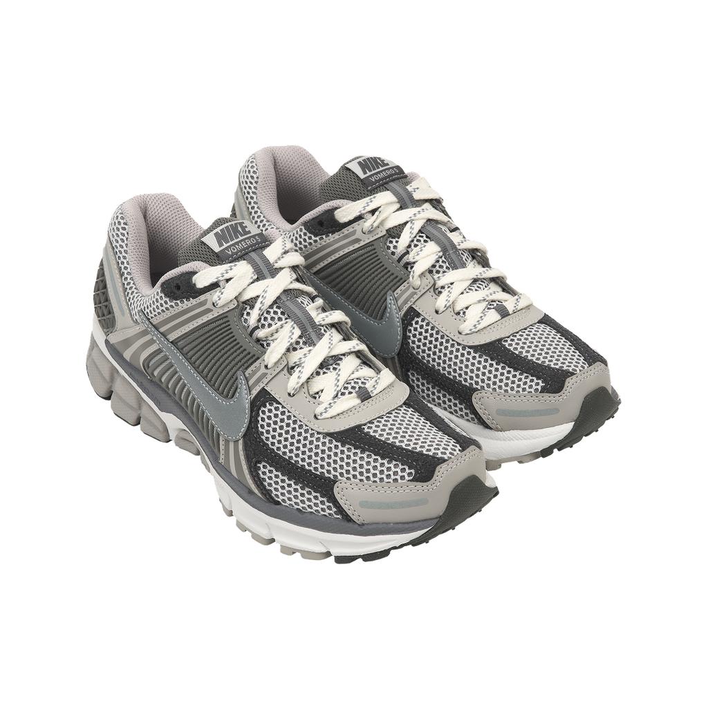 Nike Кроссовки унисекс Air Zoom Vomero 5 Light Iron Ore Серый металлик-серебристый Photon-Dust FD0791-012