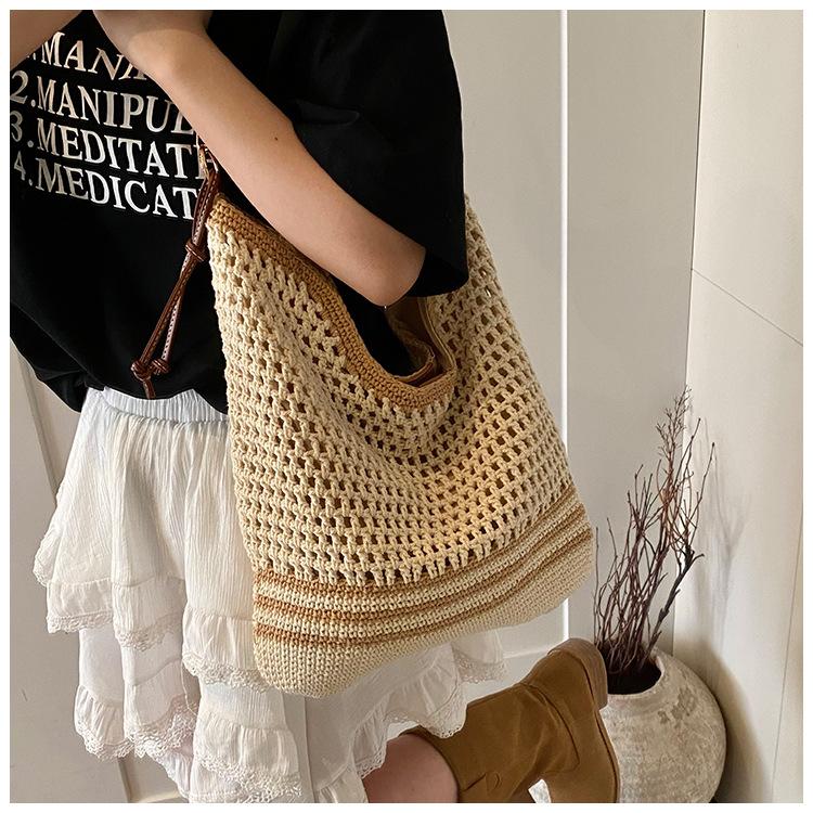 Праздничная плетеная сумка, женская летняя новая модная ажурная вязаная сумка через плечо, большая вместительная сумка для поездок на работу