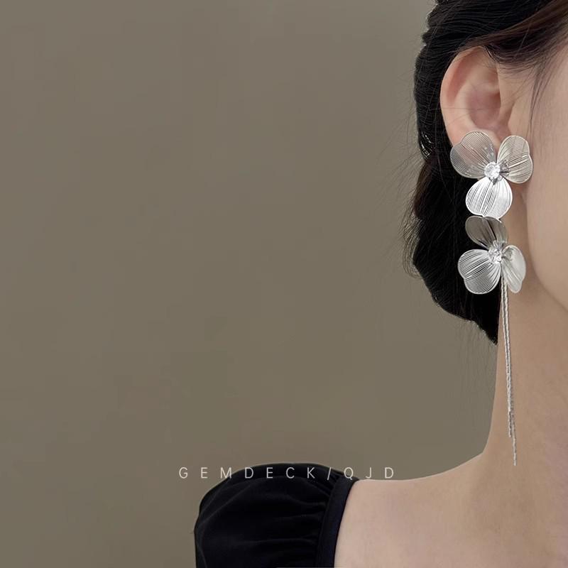 Роскошные европейские и американские серьги-пусеты с бриллиантовой кисточкой для вечеров и вечеринок