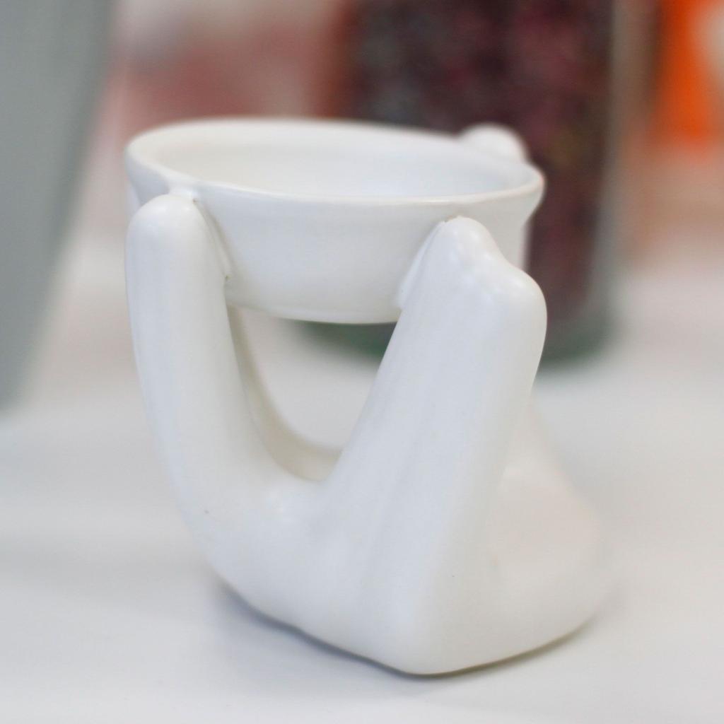 Oil Burner For Wax Melts, White Helping Hand
