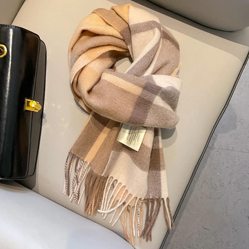 "2024 Роскошный женский шерстяной клетчатый шарф - Красочный, Теплый, Длинный с кистями для осени и зимы"