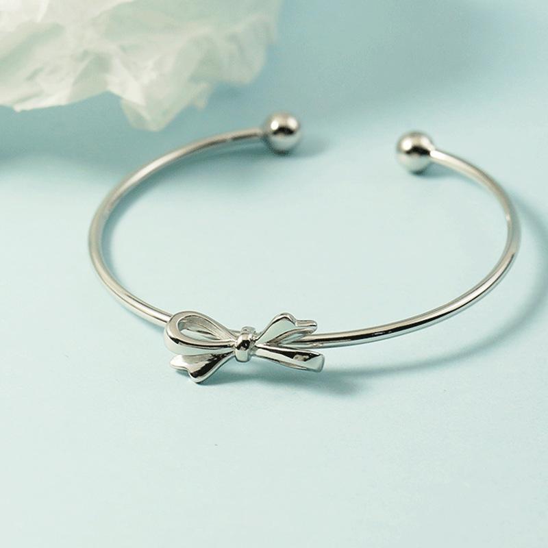 Metal Bowknot Open Cuff Bangles for Women Girl Jewelry Simple Exaggerated Geometric Pulseras Christmas Gift