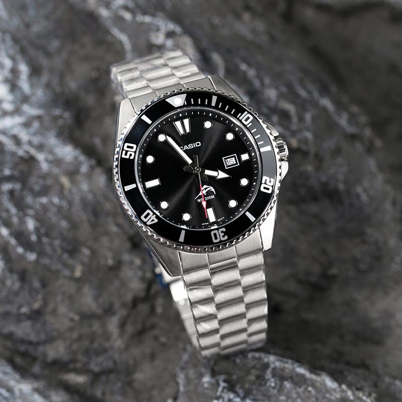 Casio Специальная коллекция MDV 106 1 Кварцевый механизм Ремешок из нержавеющей стали Часы Унисекс Черный циферблат MDV-106-1A(Watch4--)