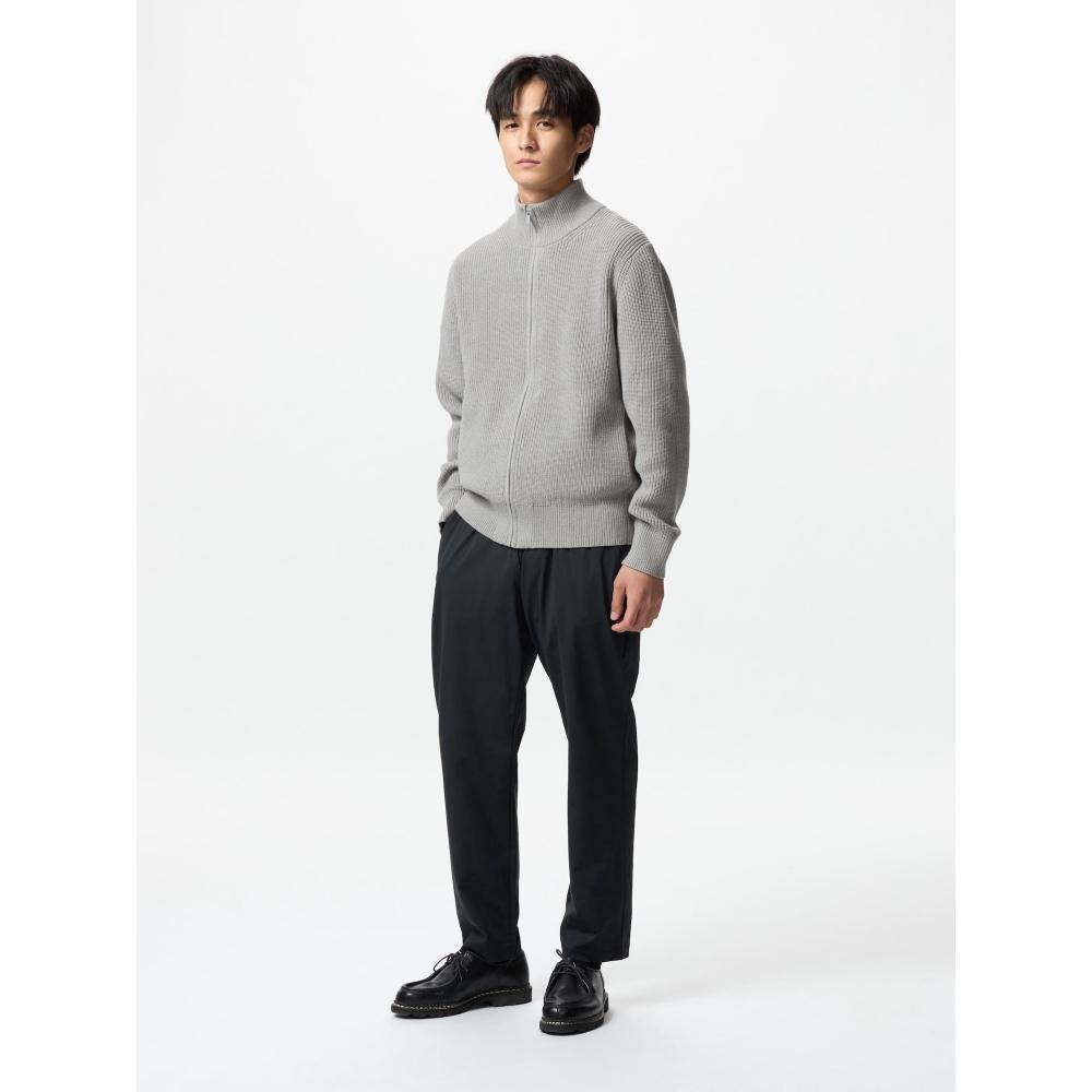 Uniqlo Брюки ультра-эластичные Active Tapered Длина штанины 68 см 74 см 