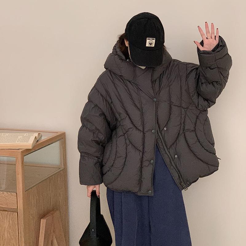Устойчивая к холоду высококачественная женская пуховая куртка 2024 года, зимняя утолщенная новая волнистая куртка-пуховик, модное пальто