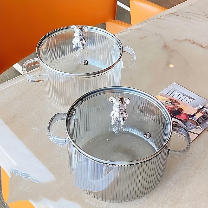 Универсальная жаропрочная стеклянная кастрюля с крышкой — идеально подходит для супов-пасты и детского питания. Плита безопасна и легко чистится.