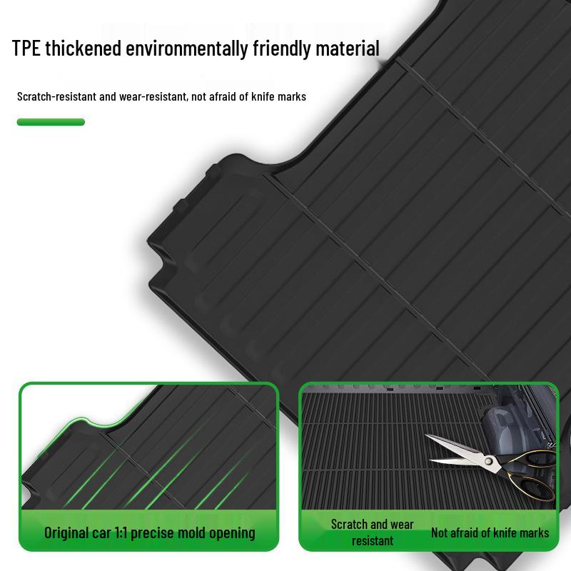 Mitsubishi Triton L200/Strada Rear Bed Mat: Waterproof, Wear-Resistant Tailgate Protector
