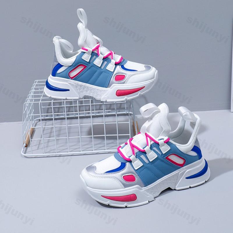 Модная женская вулканизированная обувь Осень Новые уличные нескользящие кроссовки на платформе Модные кроссовки на шнуровке для увеличения роста Удобная обувь для бега