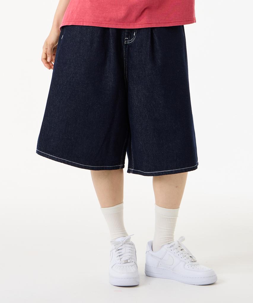 UNKNOWN PLANET Deep Rise Volume Bermuda Pants Indigo