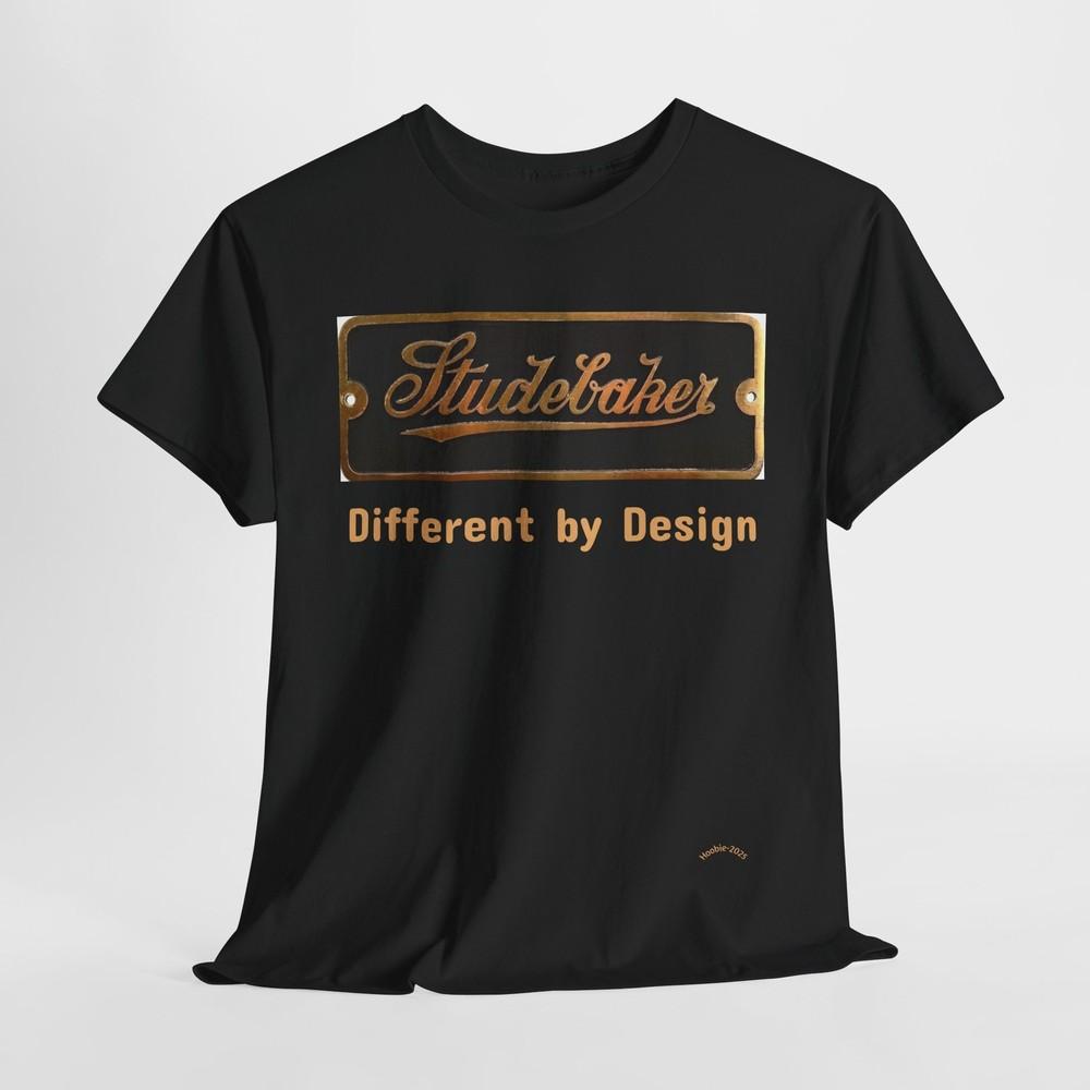 Футболка Studebaker Different by Design, Графическая футболка, Унисекс футболка, Унисекс футболка с винтажным автомобилем
