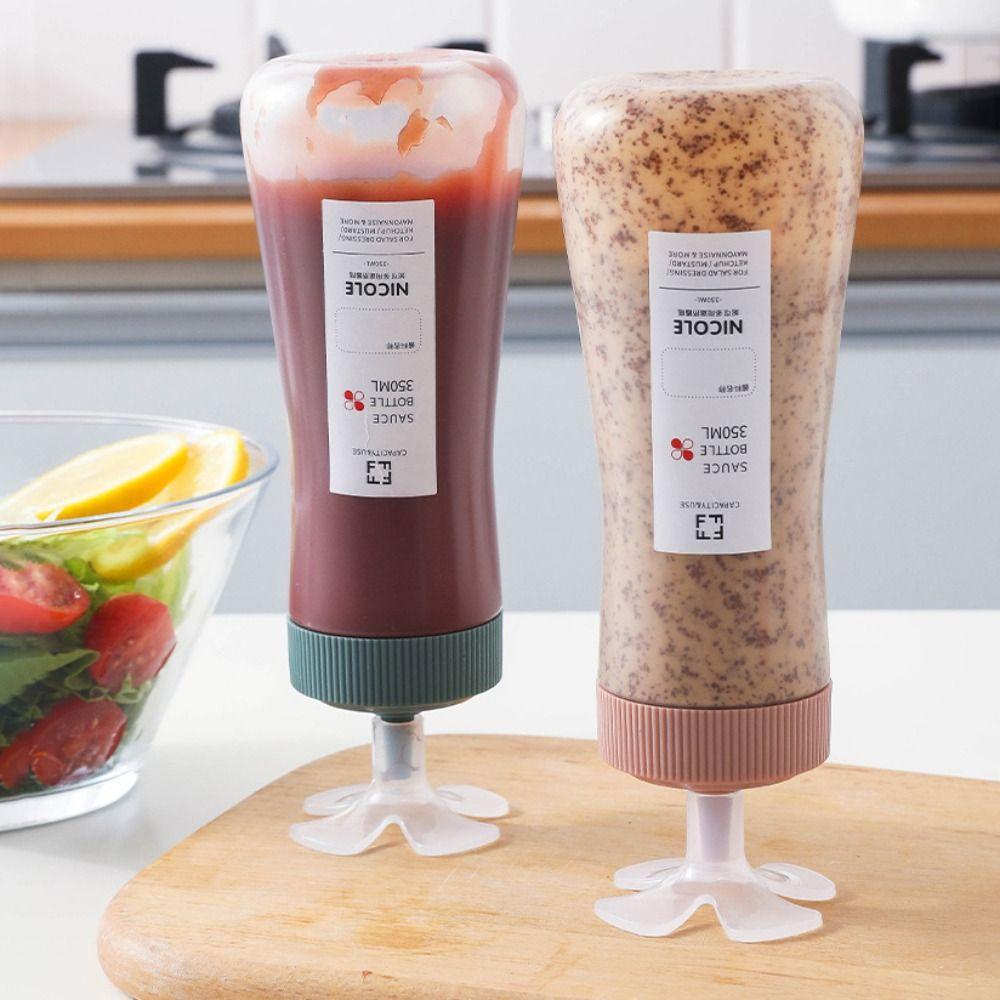 Kitchen Supplies Squeeze Sauce Bottles Plastic Condiment Bottles Durable Graduated Squeeze Bottle