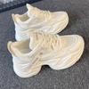 Сетчатые дышащие увеличивающие рост универсальные кроссовки для папы Весна 2025 новые маленькая толстая подошва взрывная уличная женская обувь