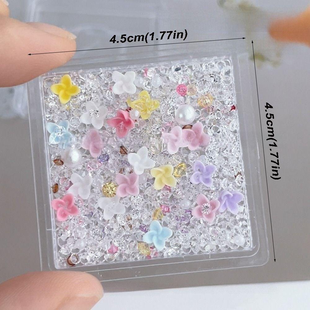 White Crystal Floral Nail Decorations Mix Style Nail Accessories Hot Nail Art Charms for Nail DIY
