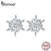 925 Sterling Silver Sparkling Zircon Earring Unique Snowflakes Earring Stud For Women Romantic Winter Jewelry Gift