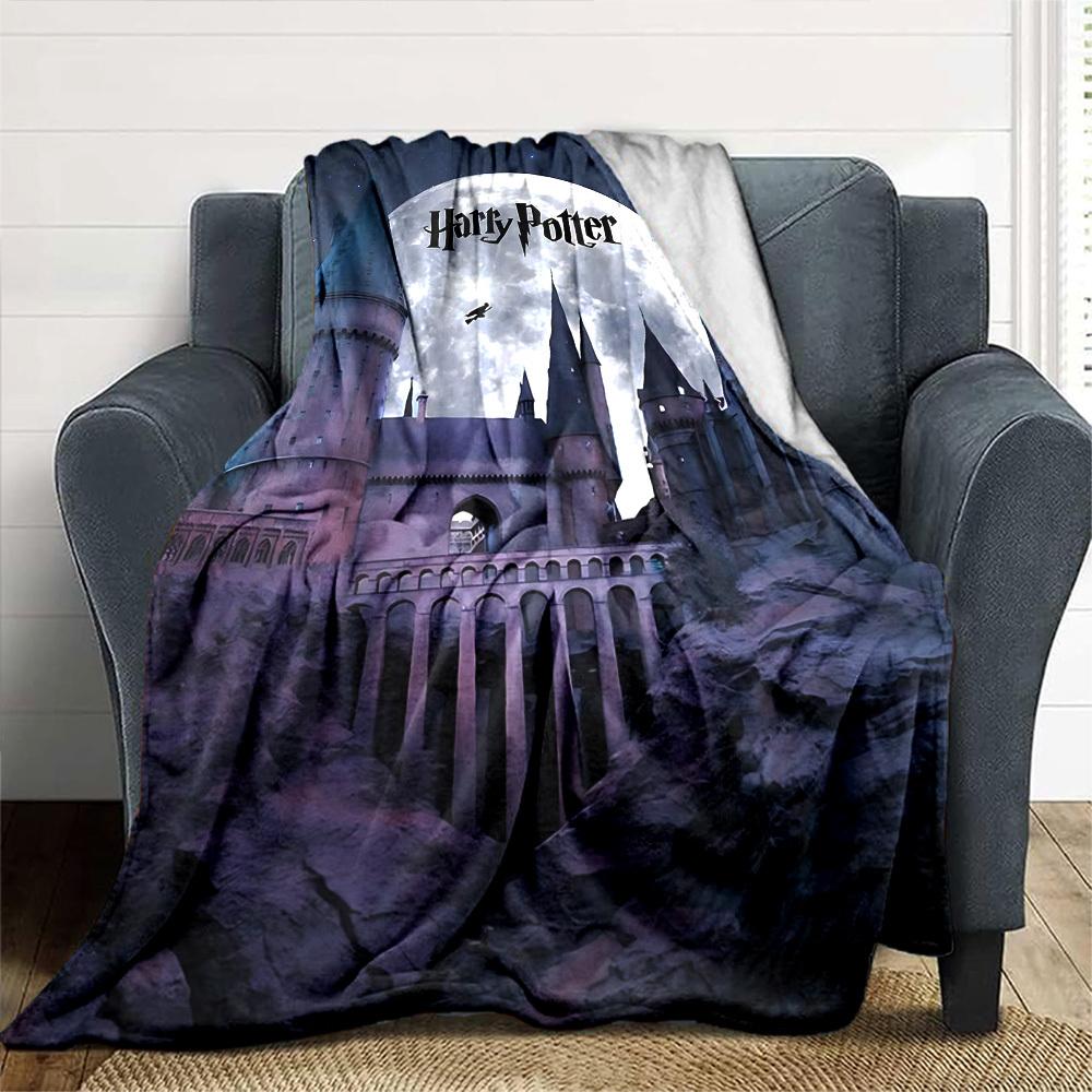 1pc Harry Potter Hogwarts Flannel Blanket Soft Warm Throw for Home, Office, Travel, All-Season Cozy Bedding GiftL1030