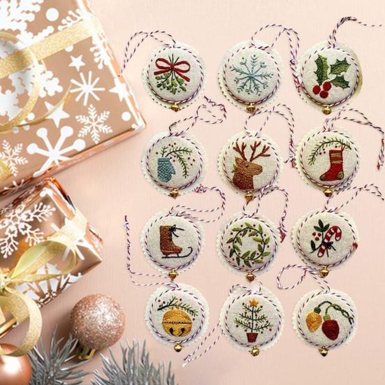 Набор для вышивания рождественских украшений Ручная вышивка Украшение для елки/снеговика/оленя/носка Полный стартовый набор для вышивания крестом для взрослых начинающих