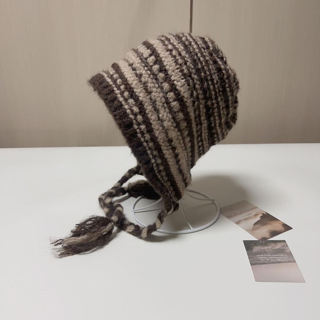 Vintage Striped Contrast Knitted Wool Baotou Hat Women's Autumn and Winter Ear Protection Braid Warm Pullover Wool Hat