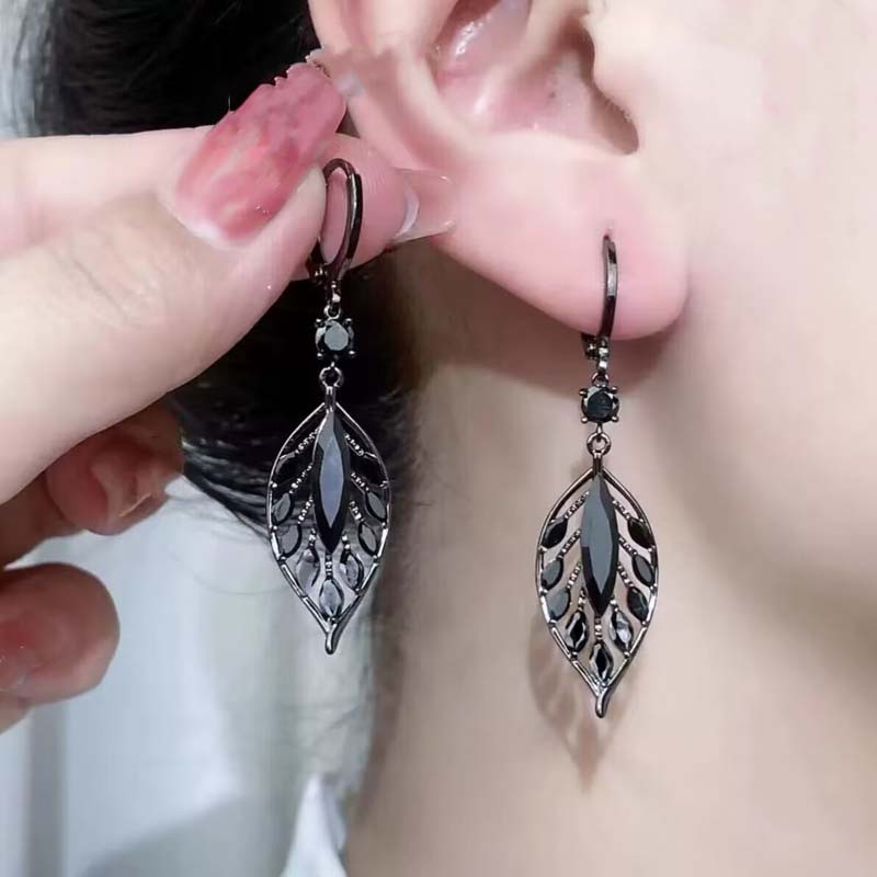 Корейские серьги-капли с листьями из черного циркона для женщин, изысканные длинные серьги-кисточки, подарок для свадебной вечеринки