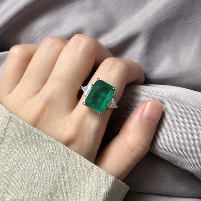 MuShan Jewelry Factory 6-carat Rectangular 10 * 14mm Synthetic Emerald Paraiba Gemstone Ring Women's Pure Silver Vintage Jewelry
