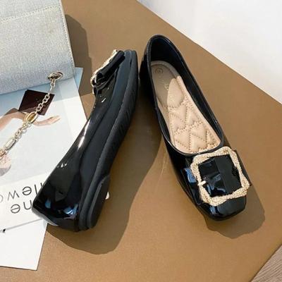 Модная обувь на низком каблуке, элегантные туфли для женщин, мокасины, кожаные, повседневные, черные женские балетки, молодежные, дешевые, распродажа, самые последние модные шикарные