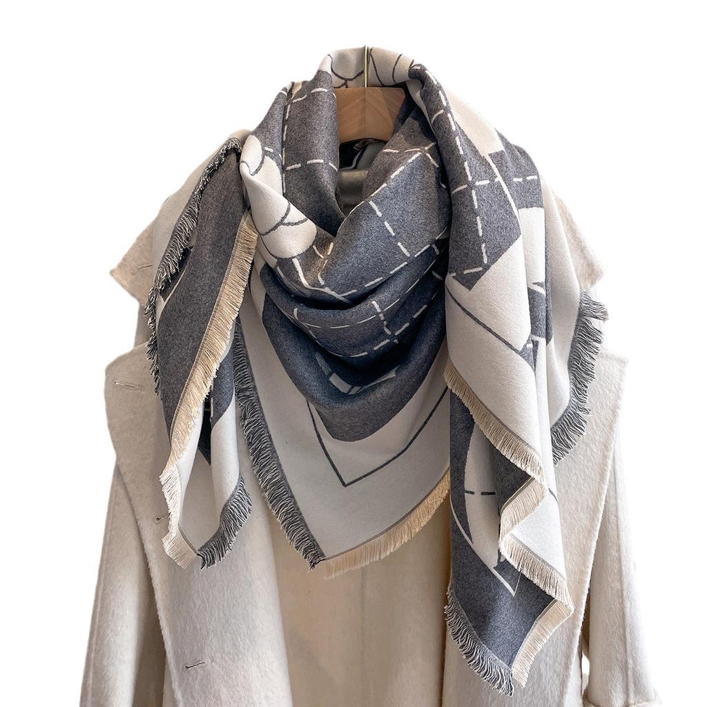 Модный женский утолщенный теплый платок из искусственного кашемира, простой атмосферный шарф с помпонами.