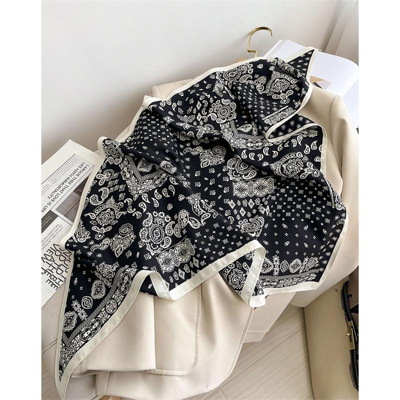 2025 Новая Мода Женский Треугольный Шарф Богемный Стиль Пейсли Дизайнер Длинная Лента Твиловый Шелк Шарфы Косынка Роскошь