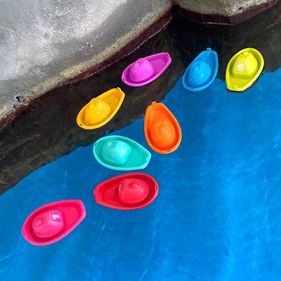 Oz Toy Rainbow Boat Bath Water Play Toys Set of 8, Korean Bath Toys