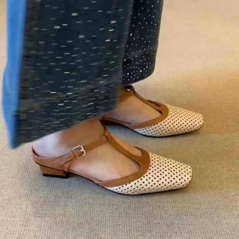 Мода Мода Закрытый носок Дизайн с вырезами Женские полушлепанцы Уличные шлепанцы Балетки Мюли Шлепанцы 2025 Роскошные Балетки с квадратным носком Сандалии