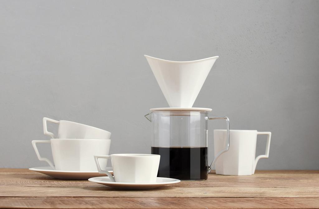 KINTO OCT Coffee Microwave and Dishwasher Product Number 28888 Jug, 600ml, Graduated, Heat-Resistant Glass, Safe,