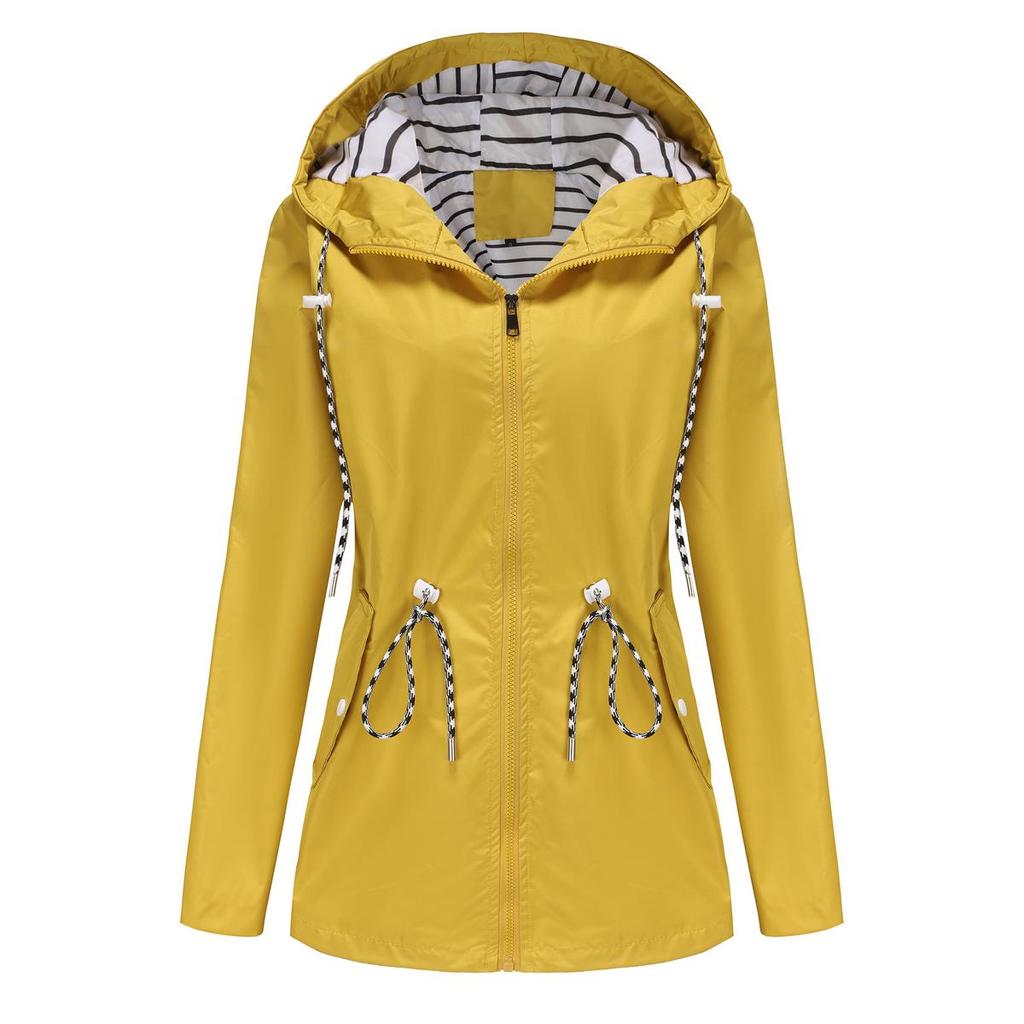 Женские ветровки с капюшоном. Водоотталкивающая ветровка в полоску с кулиской. Длинные рукава. Большой свободный плащ. Молния средней длины. Ветрозащитные куртки.