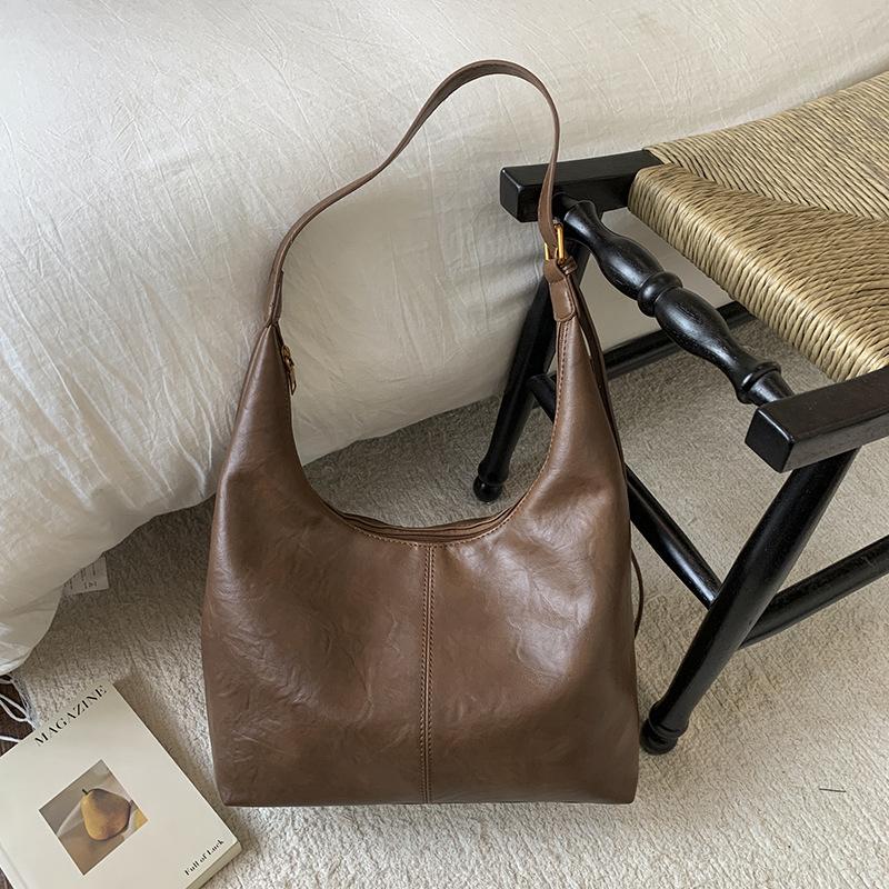 Сумка большой вместимости женская 2025 новая повседневная на плечо кроссбоди модная сумка для занятий для студентки колледжа сумка-тоут для поездок