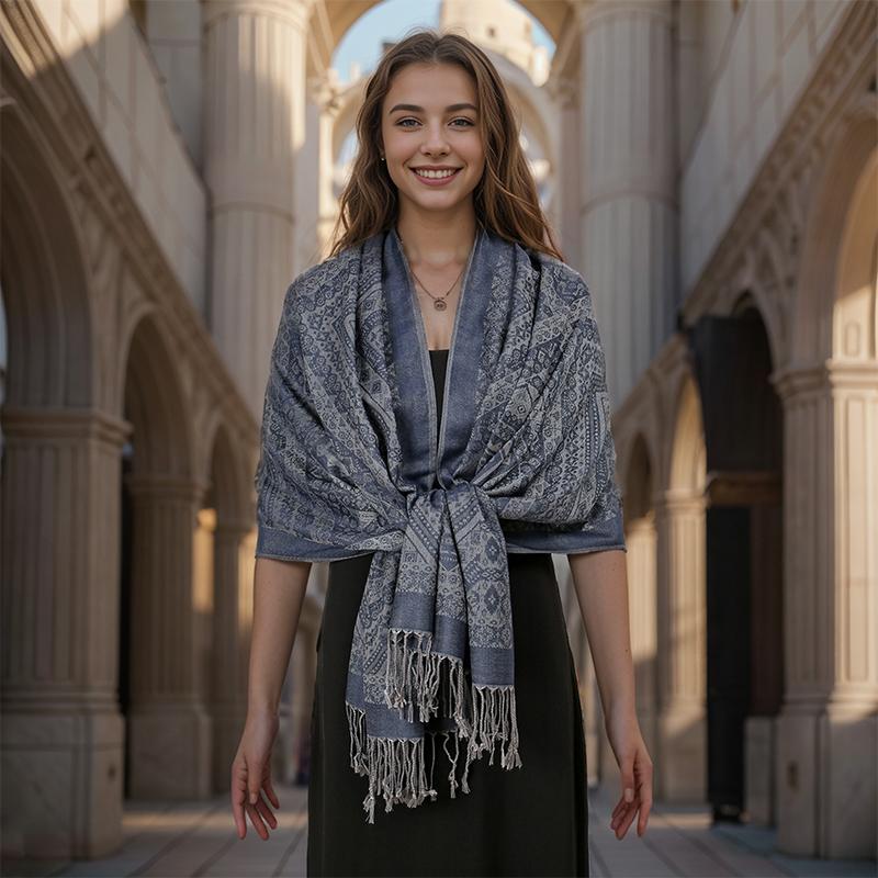 Luxury Winter Autumn Pashmina Scarves Women Ladies Elegant Poncho Warm Shawl Pareo Paisley Headscarf Autumn Traveling Wrap